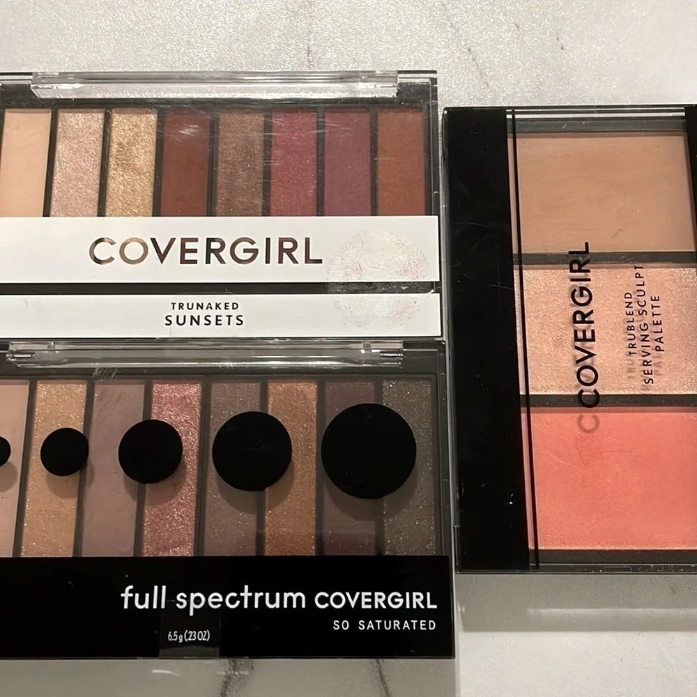 COVERGIRL palettes two